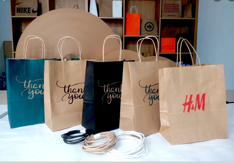 tim hieu ve tui giay kraft co quai